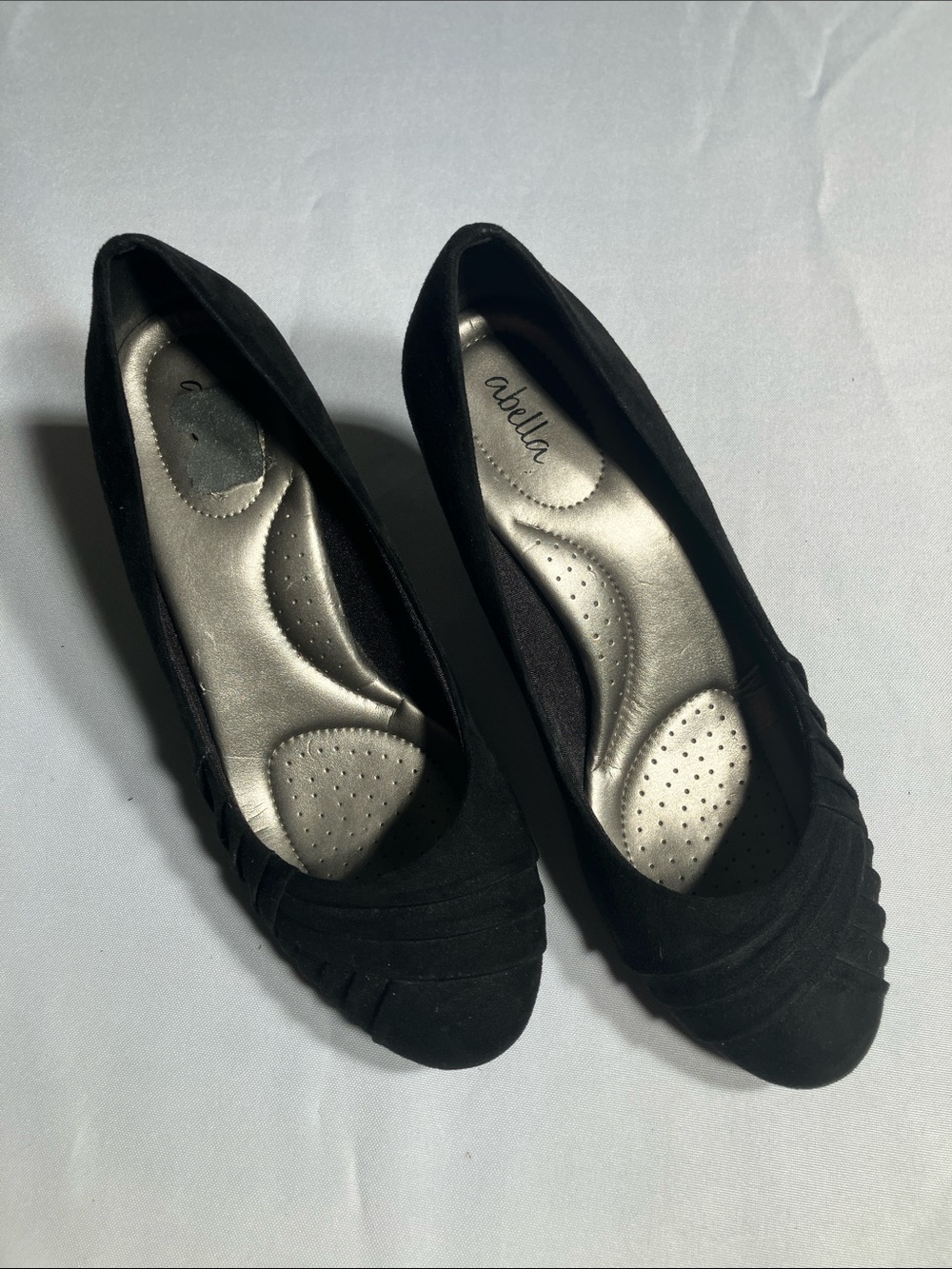 Abella Black Women's Slip-On Ballet Flats